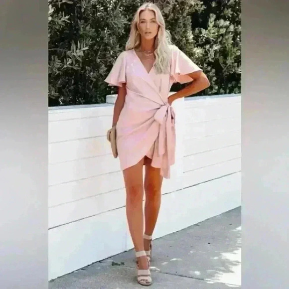 Aura Dresses & Skirts - Aura Blush Mini Wrap Dress Size Small